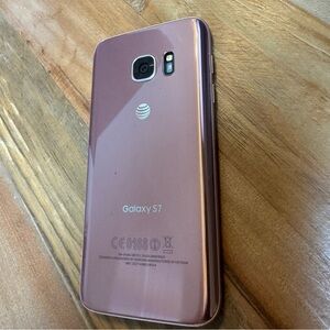 Samsung Galaxy S7 Rose Gold Smartphone
